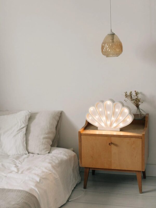 Wooden Seashell Night Light for Kids - Wall-Mounted with Remote Control - Yliana